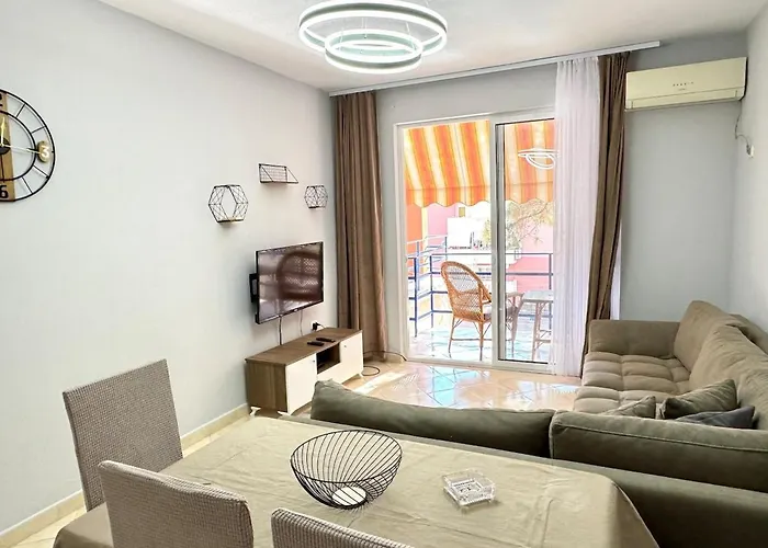 Kroi Apartment, By The Sea Apartamento *